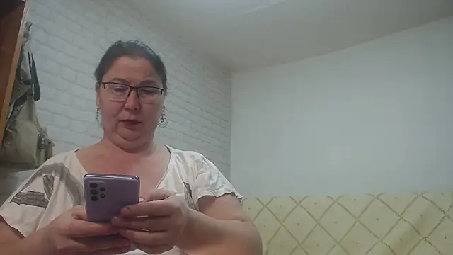 EmmaSquirt online show from 13, 2, 2025