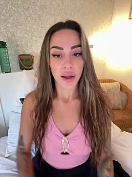 Snapshot of Alisa-Marie chatting on 11, 11, 2025 Alisa-Marie online show from 11, 11, 2025