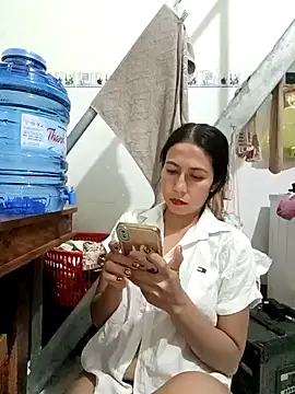 2HotAsain4u online show from 26, 1, 2025