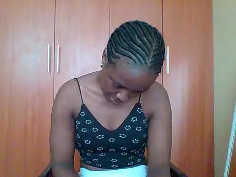 Snapshot of sexy_darleen23 chatting on 28, 11, 2025 sexy darleen23 online show from 28, 11, 2025