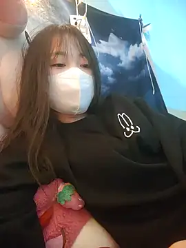 Kajisu 26 online show from 28, 2, 2025