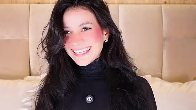 Snapshot of KiraKayleigh1 chatting on 29, 9, 2025 KiraKayleigh1 online show from 29, 9, 2025