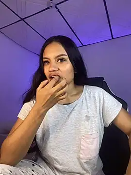 Riana Kean online show from 11, 2, 2025