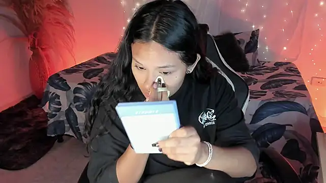 Riana Kean online show from 26, 3, 2026