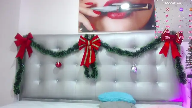 Snapshot of horny-juliette chatting on 27, 12, 2024 horny-juliette online show from 27, 12, 2024