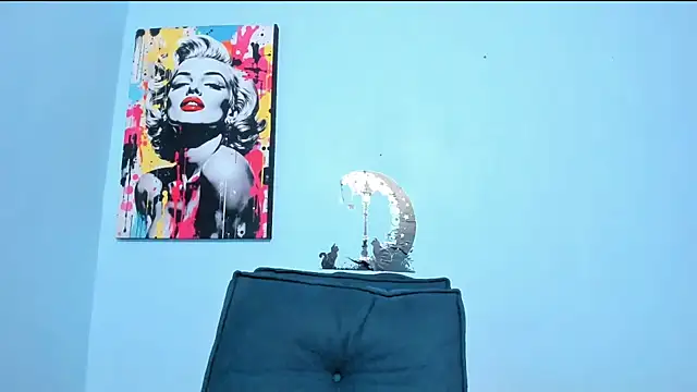 Snapshot of _luna__sweet_ chatting on 2, 6, 2026 luna sweet online show from 2, 6, 2026
