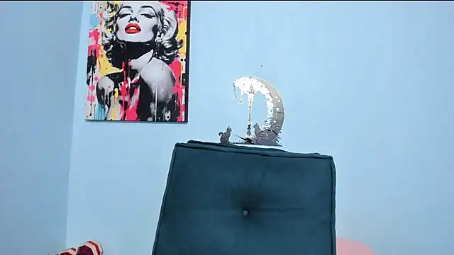 Snapshot of _luna__sweet_ chatting on 7, 6, 2026 luna sweet online show from 7, 6, 2026