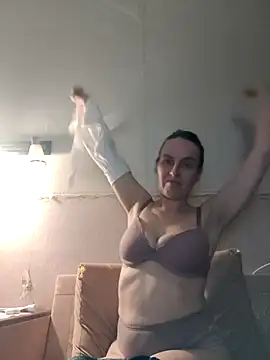 Evelina cute online show from 9, 11, 2025