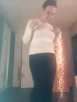 Evelina cute online show from 17, 3, 2026