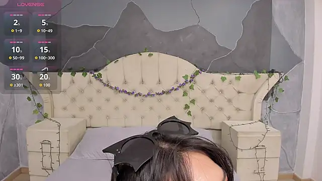 Snapshot of AmberGreyy_ chatting on 7, 11, 2025 AmberGreyy online show from 7, 11, 2025