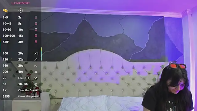 Snapshot of AmberGreyy_ chatting on 1, 12, 2025 AmberGreyy online show from 1, 12, 2025