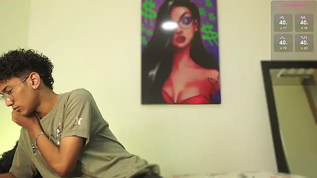 Snapshot of harrytwink18 chatting on 6, 12, 2024 harrytwink18 online show from 6, 12, 2024