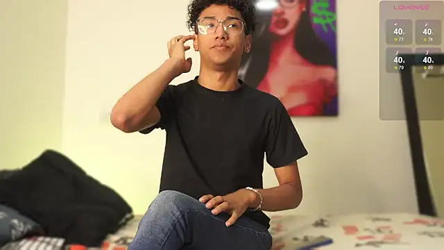 Snapshot of harrytwink18 chatting on 9, 12, 2024 harrytwink18 online show from 9, 12, 2024