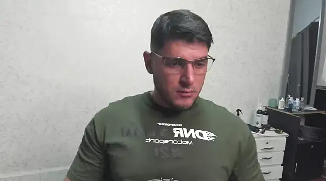 Teilor Creed online show from 3, 2, 2025