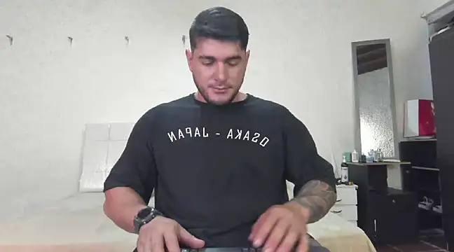 Teilor Creed online show from 6, 2, 2025