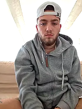 Snapshot of incr18 chatting on 16, 3, 2026 incr18 online show from 16, 3, 2026