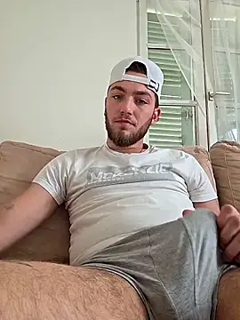 Snapshot of incr18 chatting on 27, 3, 2026 incr18 online show from 27, 3, 2026