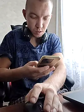 MityaXLoves online show from 7, 2, 2026