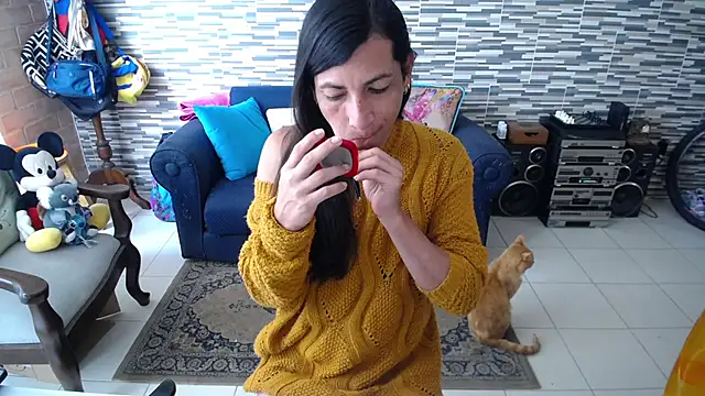 VioletaGomezCo online show from 18, 4, 2026