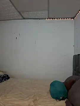 BrittanyDiaz online show from 11, 2, 2025