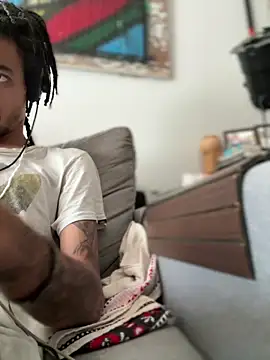 Snapshot of hotcamboy420 chatting on 20, 3, 2025 hotcamboy420 online show from 20, 3, 2025