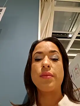 LydiaMaus96 online show from 18, 11, 2025