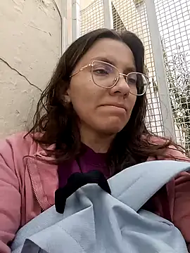 karlamorris  online show from 24, 1, 2025