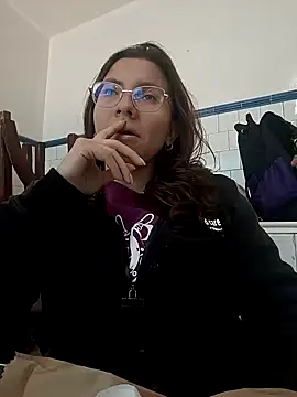 karlamorris  online show from 31, 1, 2025