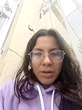 karlamorris  online show from 12, 2, 2025