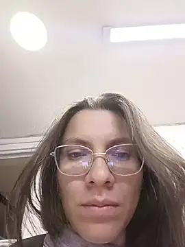 karlamorris  online show from 1, 12, 2025