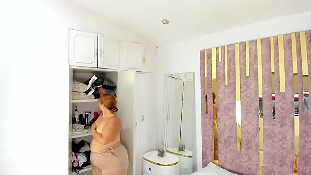 LeahxBarker online show from 24, 2, 2025