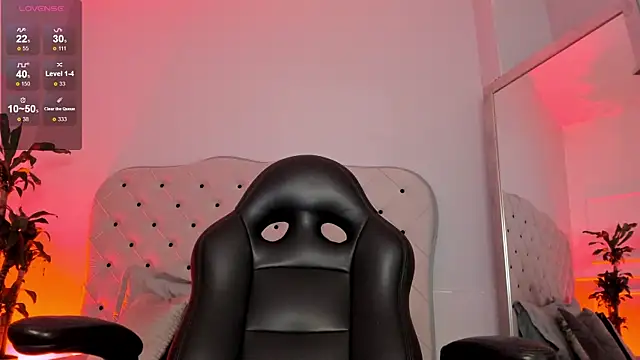 renee shelby  online show from 8, 3, 2025