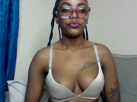Snapshot of _crystal_princesss chatting on 14, 6, 2026 crystal princesss online show from 14, 6, 2026