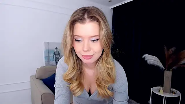 FollowLovee online show from 16, 4, 2026