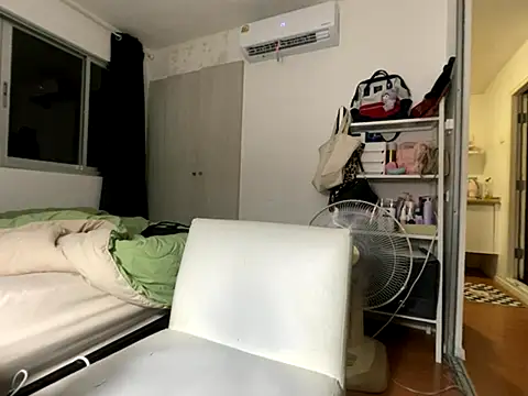 Snapshot of iamMalixxx chatting on 20, 9, 2025 iamMalixxx online show from 20, 9, 2025