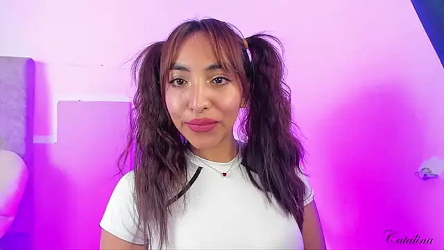 Leticia brownn1 online show from 5, 1, 2025