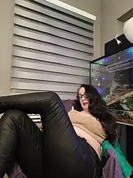 CamilleDesire online show from 19, 11, 2025