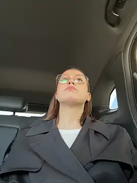 RinaCat online show from 25, 4, 2026