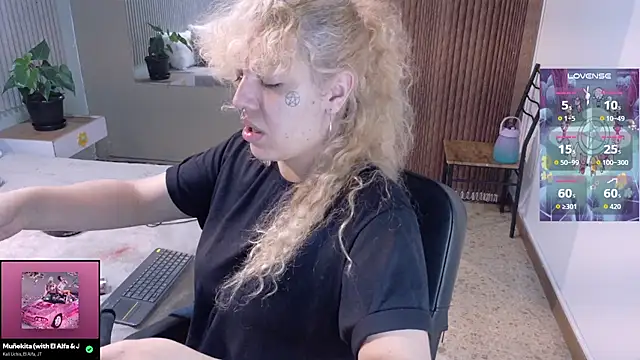 Eli666uwu online show from 24, 9, 2025