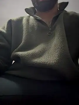 Snapshot of mrtoy121 chatting on 2, 12, 2025 mrtoy121 online show from 2, 12, 2025