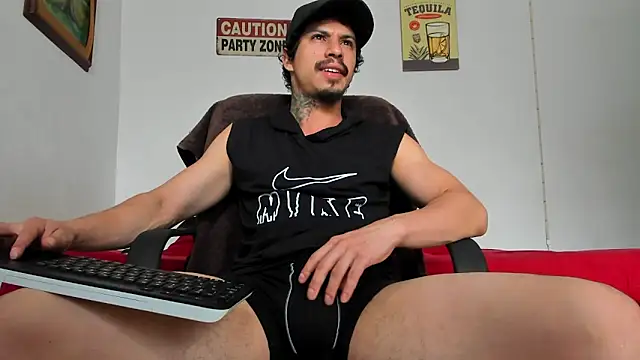 TristanWoods online show from 21, 12, 2024