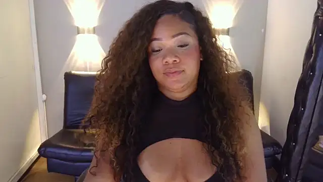 ashley Tompson1 online show from 18, 1, 2025