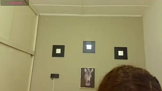 ashley Tompson1 online show from 28, 1, 2025