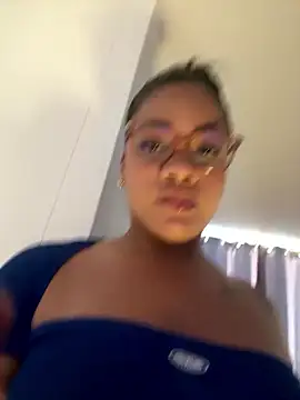 ashley Tompson1 online show from 17, 1, 2026