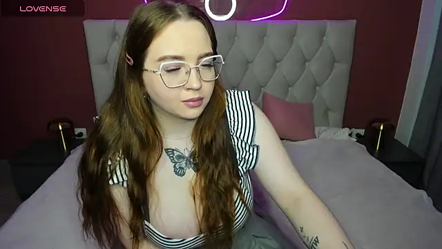 Snapshot of Emma_adorablle chatting on 20, 3, 2025 Emma adorablle online show from 20, 3, 2025