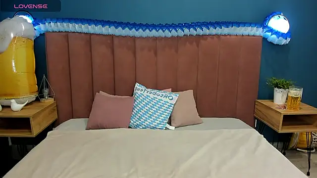 Snapshot of Emma_adorablle chatting on 24, 9, 2025 Emma adorablle online show from 24, 9, 2025