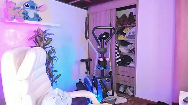 Nataliia 09 online show from 19, 9, 2025