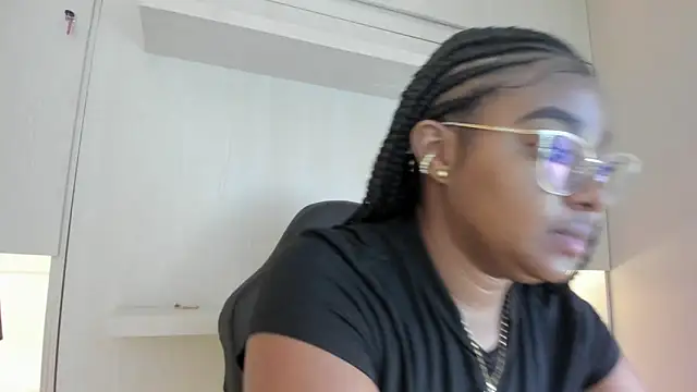 tamaraa smiith online show from 25, 2, 2026