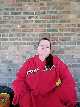 Bayou Woman68 online show from 3, 11, 2025