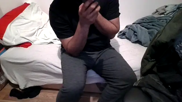 Snapshot of Indianluckyboytits chatting on 6, 12, 2024 Indianluckyboytits online show from 6, 12, 2024